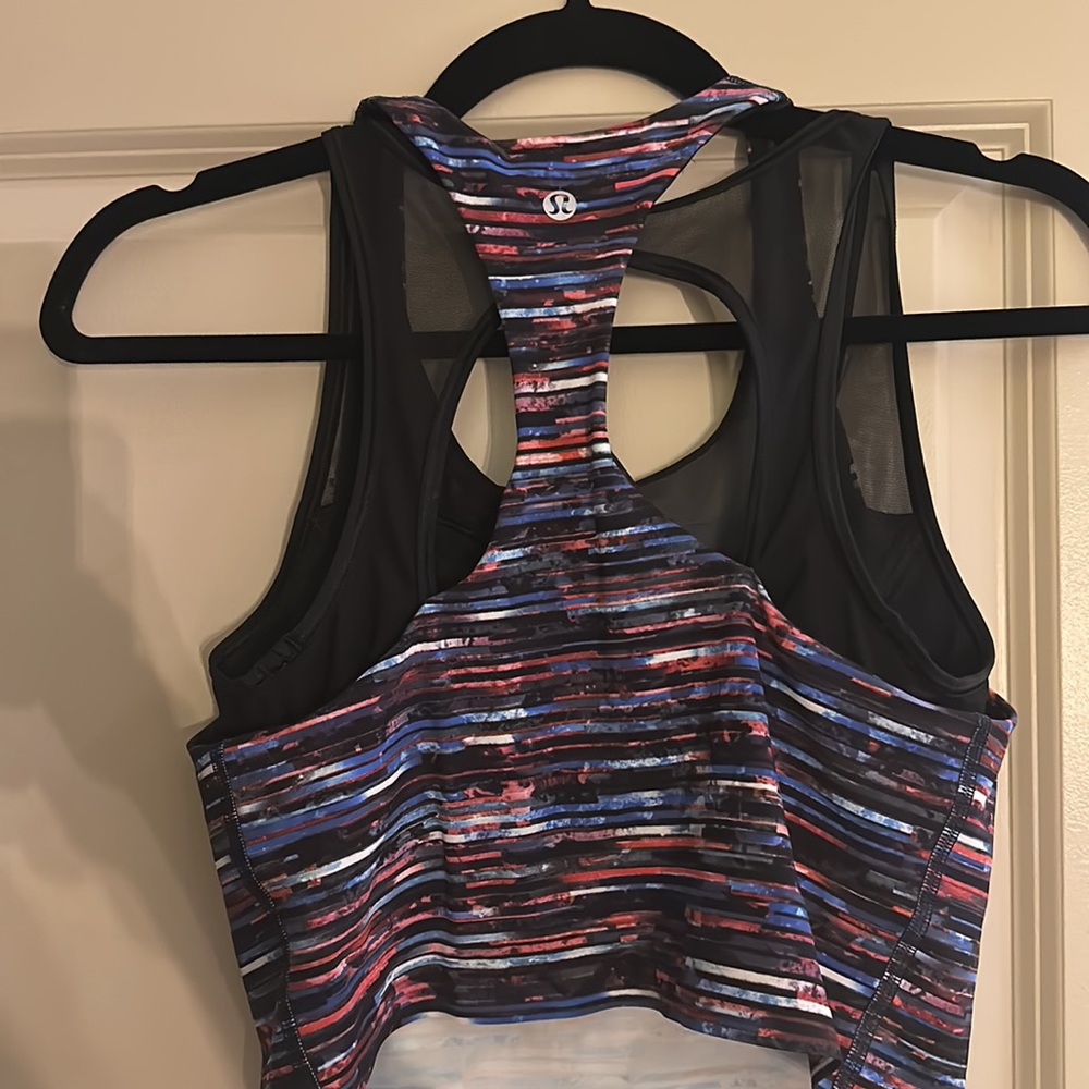 Lululemon Top - Picture 2 of 2